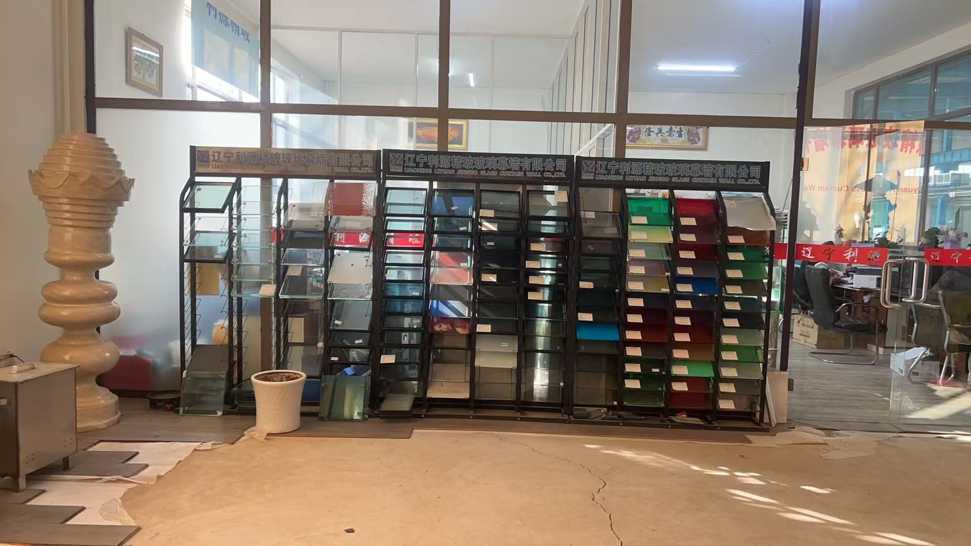 仙桃市工程玻璃批量采购钢化玻璃 - 厂家